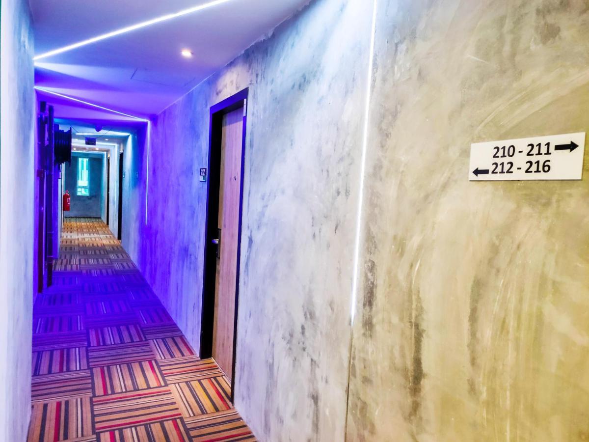 קואלה לומפור Smile Hotel Danau Kota מראה חיצוני תמונה