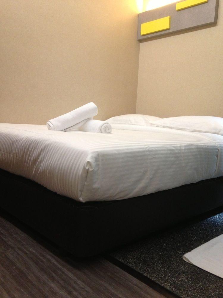 קואלה לומפור Smile Hotel Danau Kota מראה חיצוני תמונה