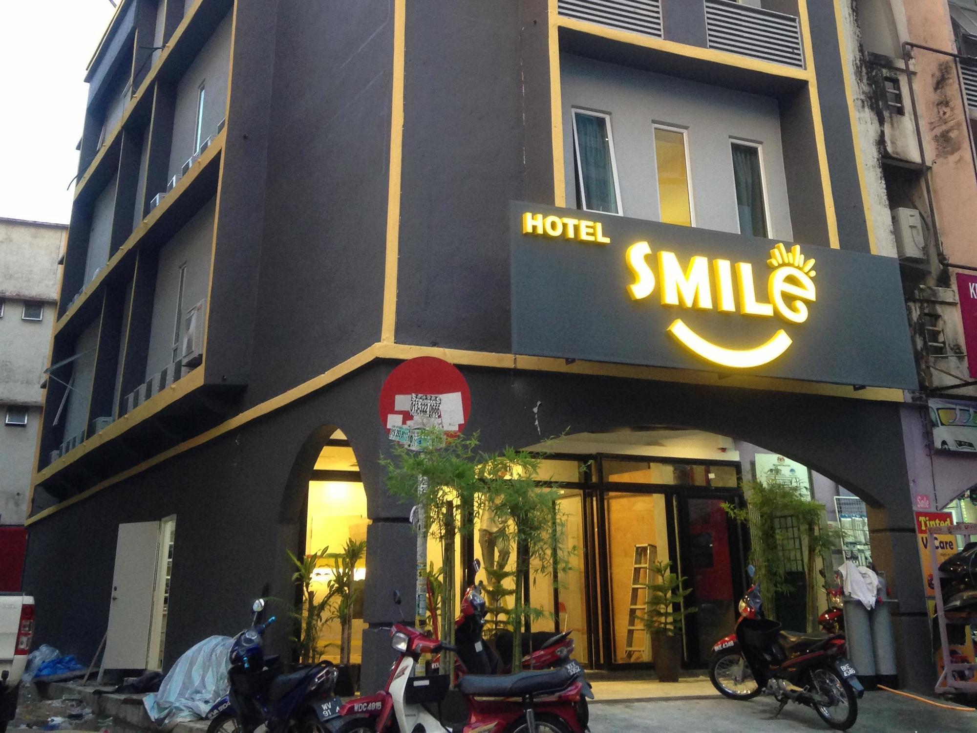 קואלה לומפור Smile Hotel Danau Kota מראה חיצוני תמונה
